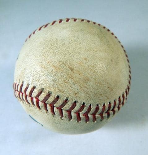 2022 Cardinals Col Rockies игра користеше бејзбол Мекфарленд Сем Хилиард Фајорт - Играта користена бејзбол